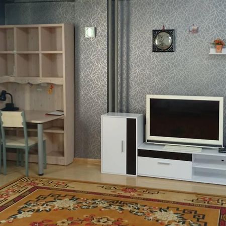 Ount-Central Location, Spacious, Cozy And Secure Apartment Ulaanbaatar Luaran gambar